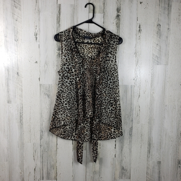 3/$15 dots sheer cheetah print top women's size medium - Picture 1 of 9